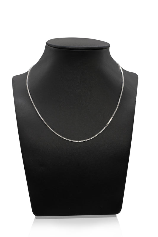 UnoAErre: Halskedja i 18K Vitguld med Venezialänk