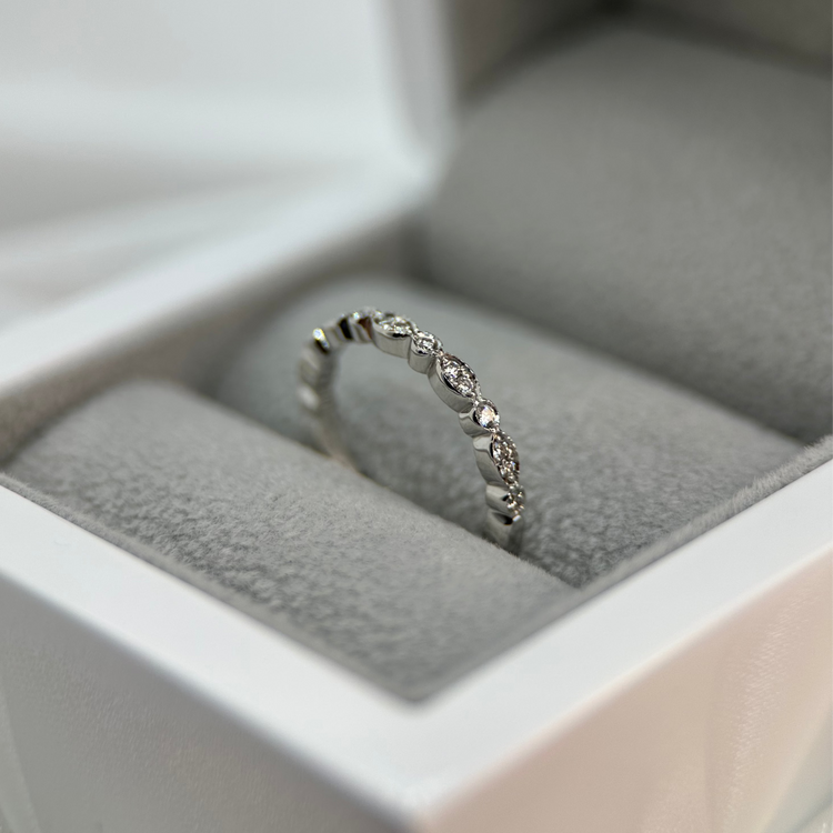 18K Alliansring 0.14 ct TWVS