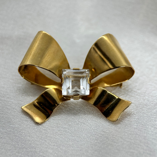 18K Brosch av Stigbert för Engelbert, 1947