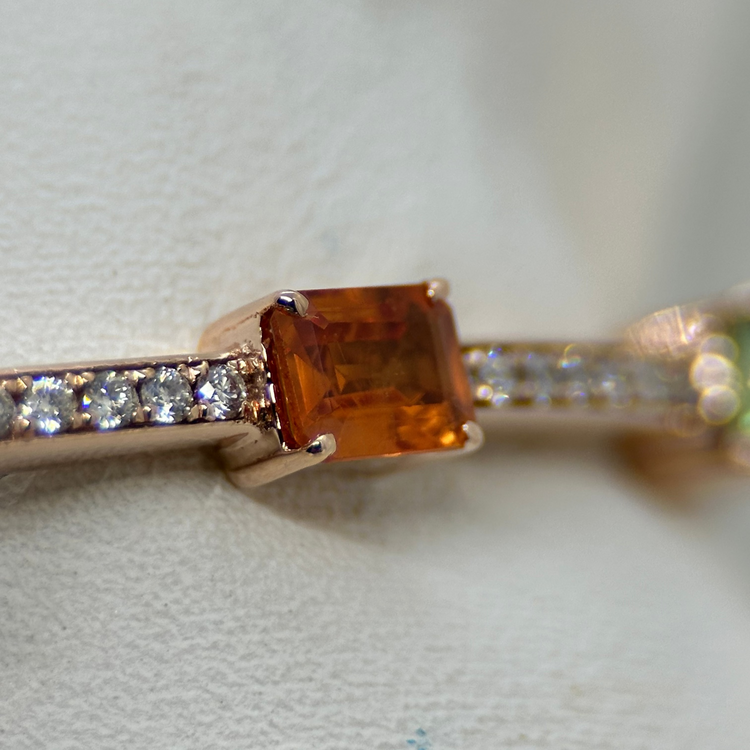 14K Armband med Färgstenar och Diamanter