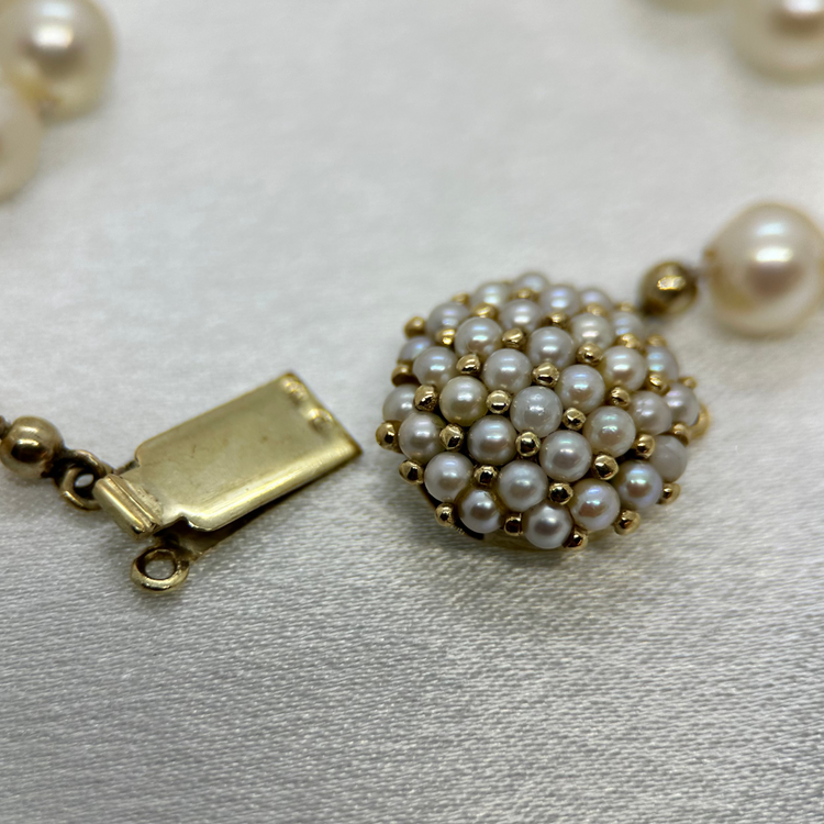 14K Pärlcollier med Guldlås