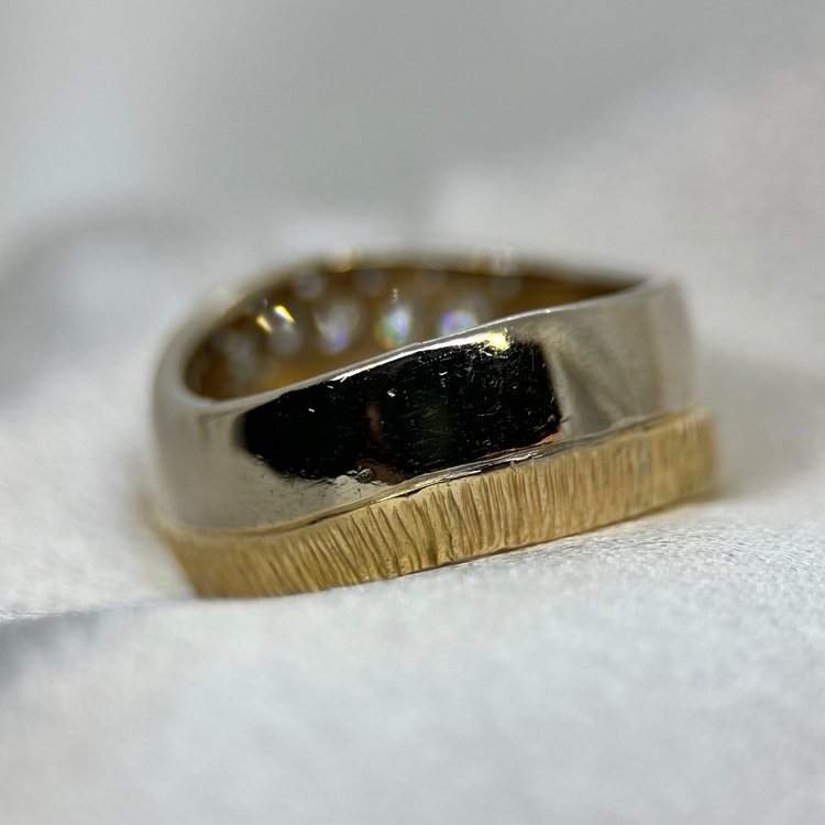18K Diamantring i Bicolor-design