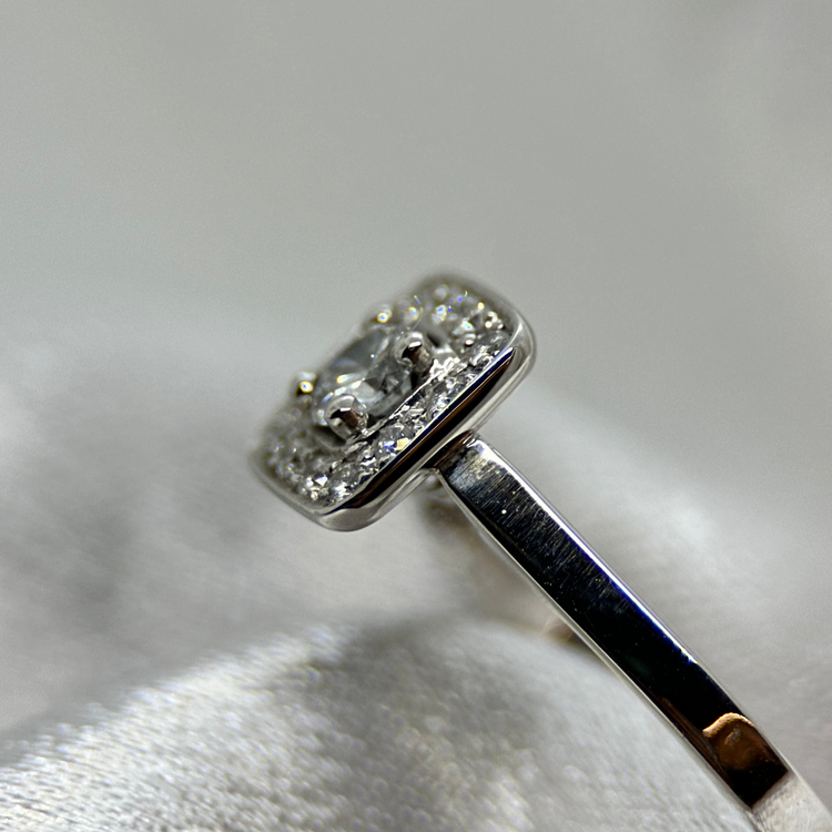 18K Diamantring i Klusterdesign