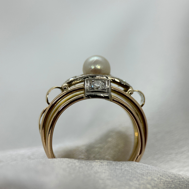 14K Diamantring med Odlad pärla