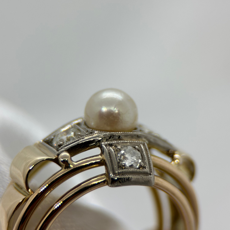 14K Diamantring med Odlad pärla