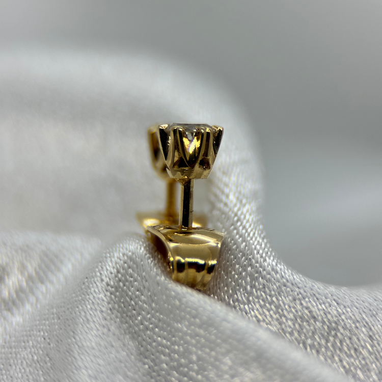 18K Jarl Sandin Diamantörhängen med sex klor