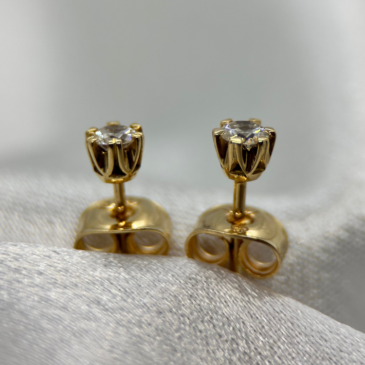 18K Jarl Sandin Diamantörhängen med sex klor