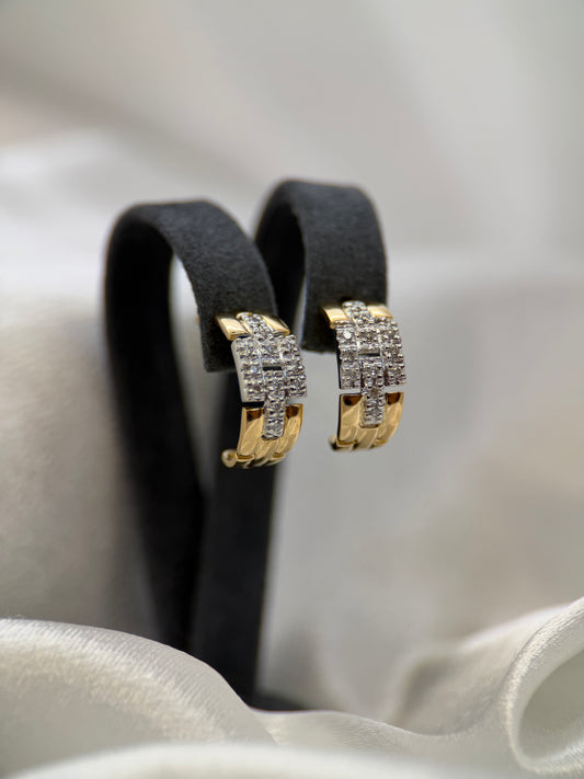 18K Two-Tone Diamond Hoop Earrings – 0.24 ct, 1.5 cm