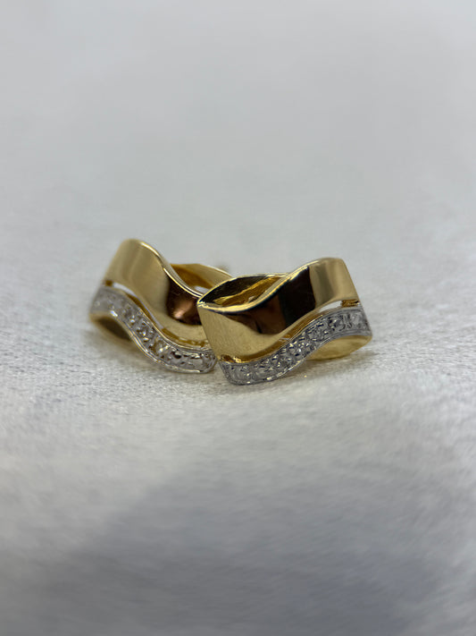 18K Two-Tone Diamond Stud Earrings – Fantasy Design, 2.6g