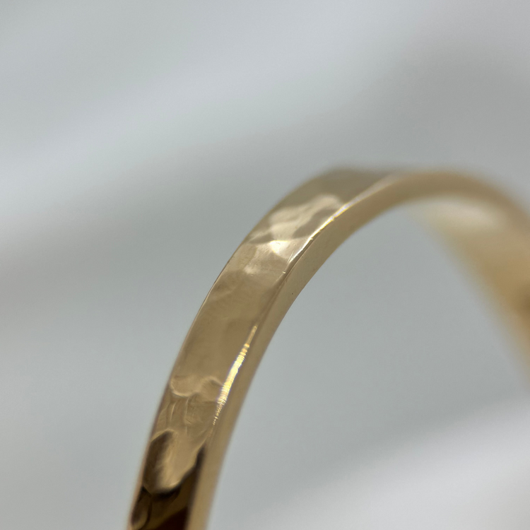 18K Armring med Ametister