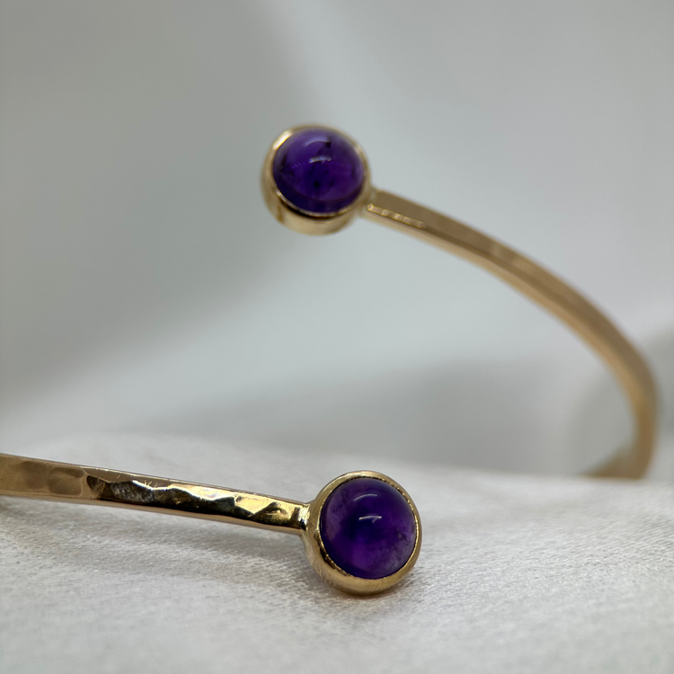 18K Armring med Ametister