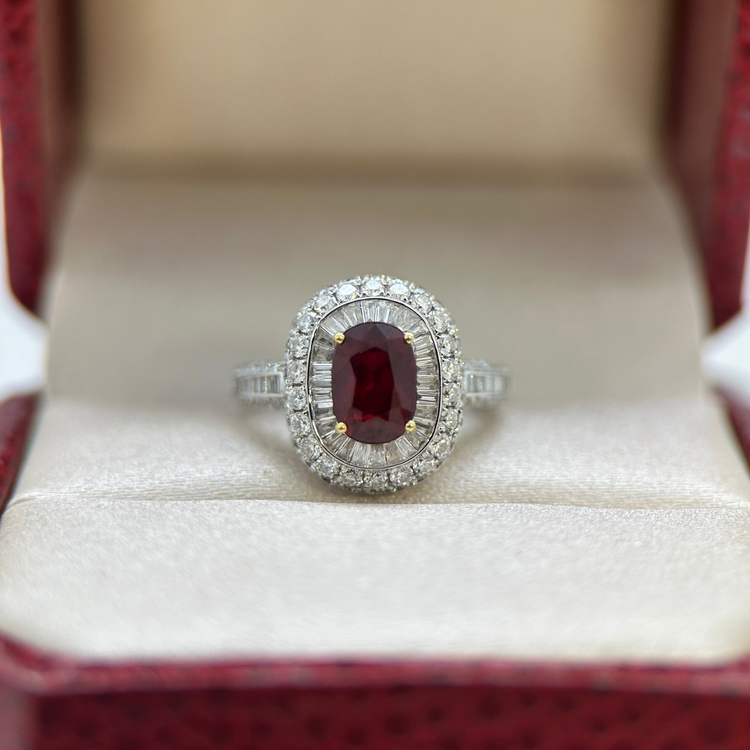 18K Rubin och Diamantring 2.19 ct