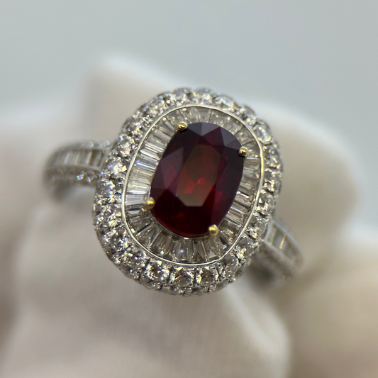 18K Rubin och Diamantring 2.19 ct
