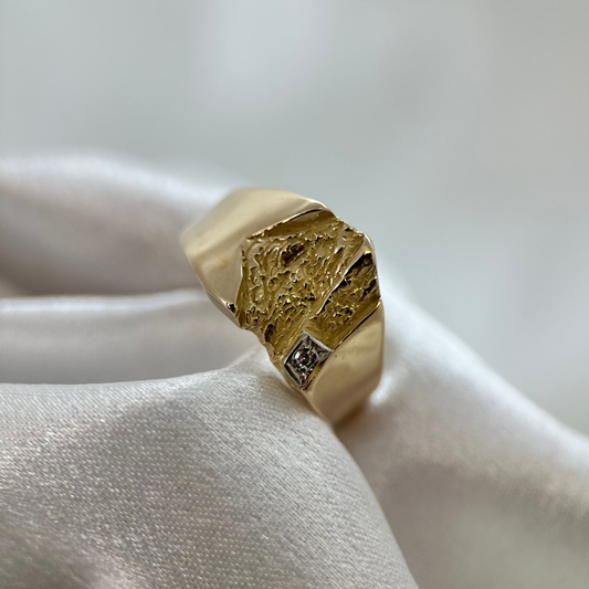 18K Klackring med Diamant