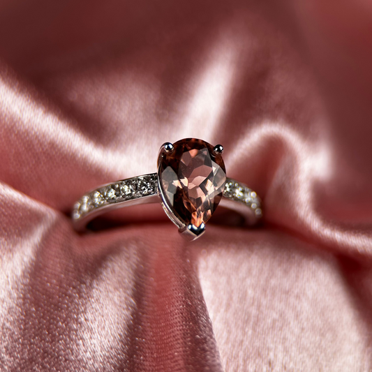 14K Rosa Turmalin och Diamantring