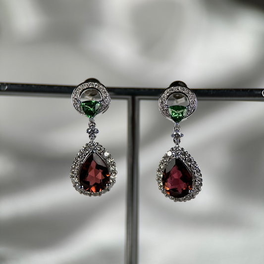 14K Vitguld Turmalin & Tsavorit Drophängen med Diamanter