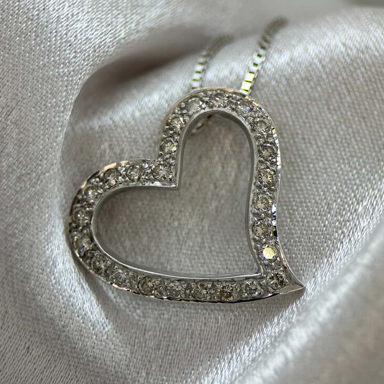 18K Hjärthänge med Diamanter – 1,20ct