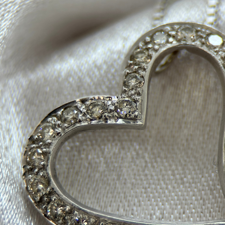 18K Hjärthänge med Diamanter – 1,20ct