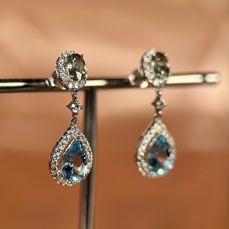 14K Akvamarin & Safirörhängen med Diamanter