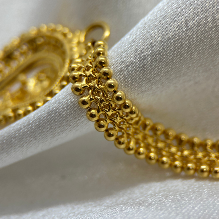 22K Indian Choker in Filigree Design - 26.2g