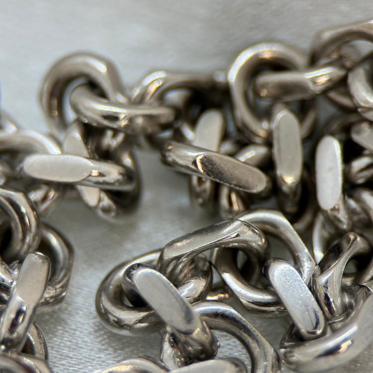 18K Ankar halsband flackslipad handgjord - 131,8g