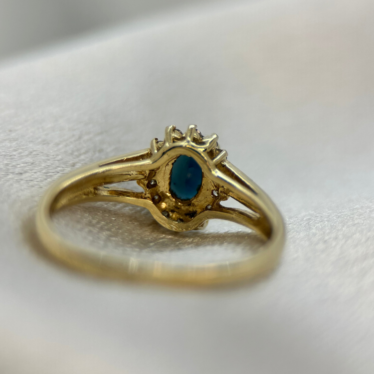 18K Sapphire and Diamond Cluster Ring, Size 50½