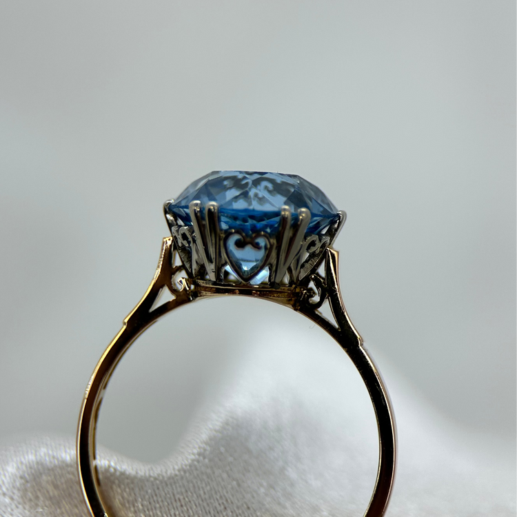 18K Vintage Ring med Blå Glassten, 1947