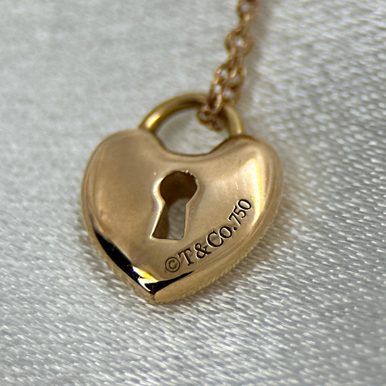 Tiffany & Co halsband med hängsmycke - 41cm