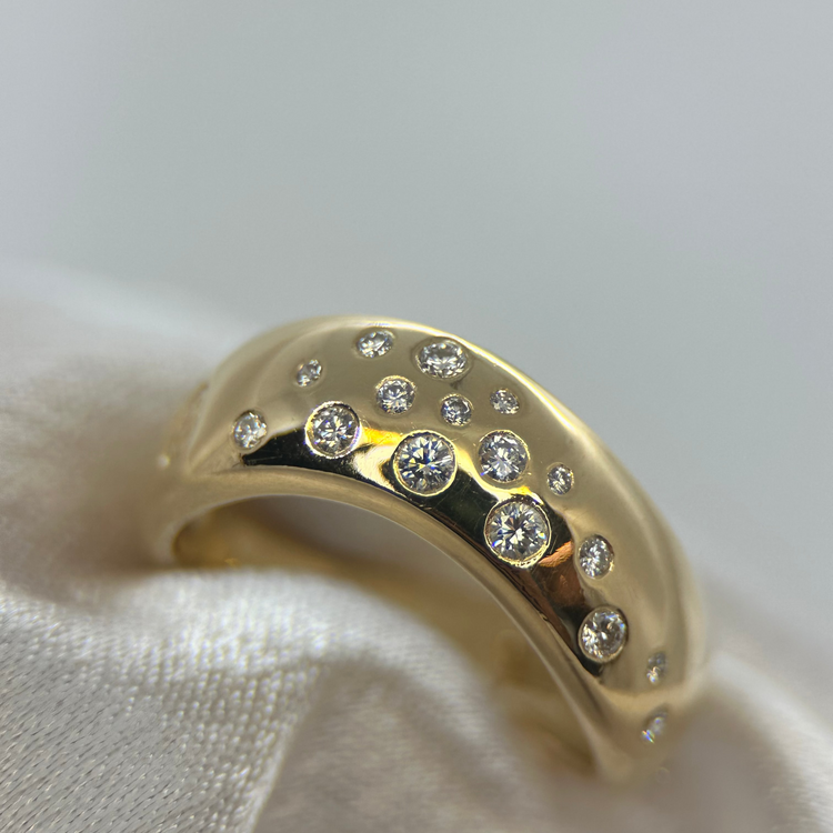 18K Vågformad Diamantring - 1998, Storlek 54, 7.8g