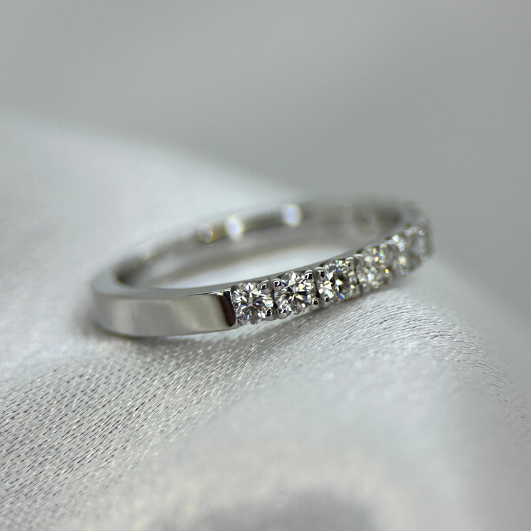 18K Halvalliansring, 0.55ct storlek 52½