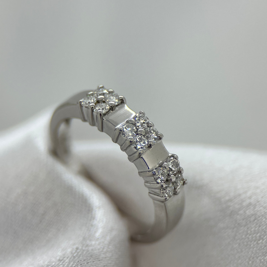 18K Kluster Diamantring 0.36ct - storlek 54½