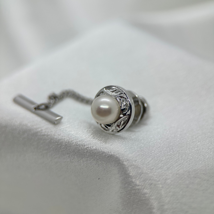 Stud i 14K Vitguld med Odlad Pärla