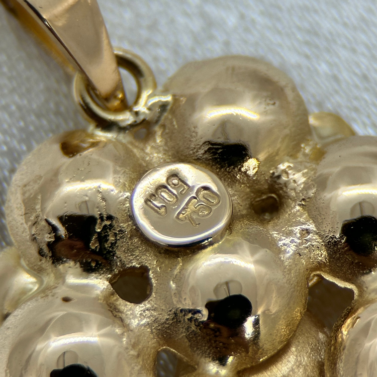 18K Guld Hänge i klusterdesign - 5.7g
