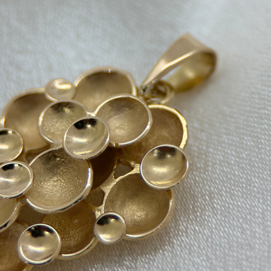 18K Guld Hänge i klusterdesign - 5.7g