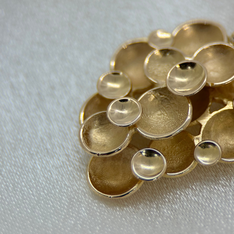 18K Guld Hänge i klusterdesign - 5.7g