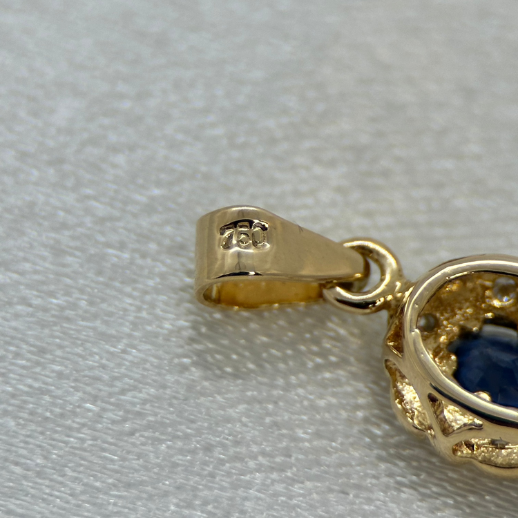 18K Safir och diamanthänge - 0,20 ct