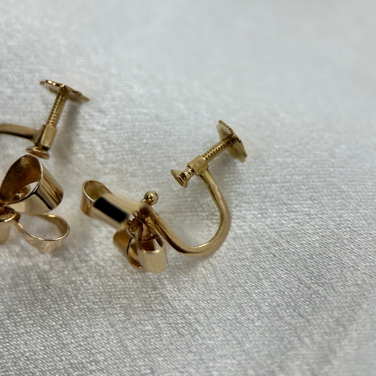 18K Örhängen av Stigbert för Engelbert - 1945