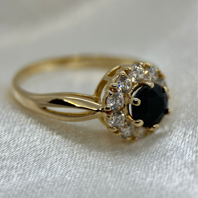 18K Safir ring i klusterdesign - Ringstorlek 55