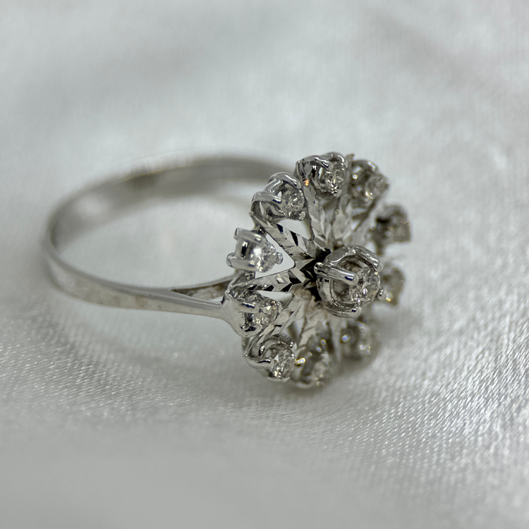 18K Diamantring i blomdesign 0,35 ct – Storlek 58