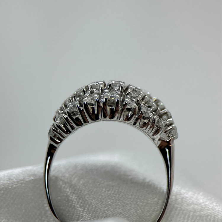 18K Diamantring i snirklig design 4.8g - Ringstorlek 55