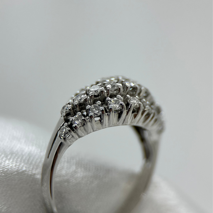 18K Diamantring i snirklig design 4.8g - Ringstorlek 55