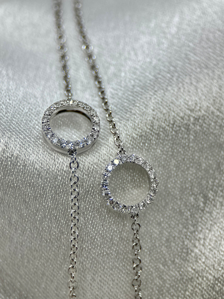 14K Vitguldshalsband med Akoyapärla, Rubin, Safir & Diamanter