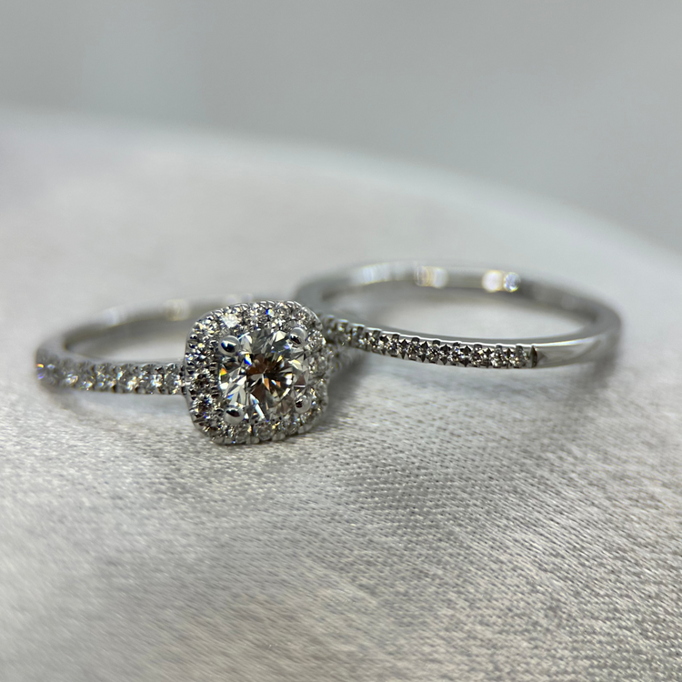 18K Diamantring & Alliansring från Hallbergs Guld - Ringstorlek 53