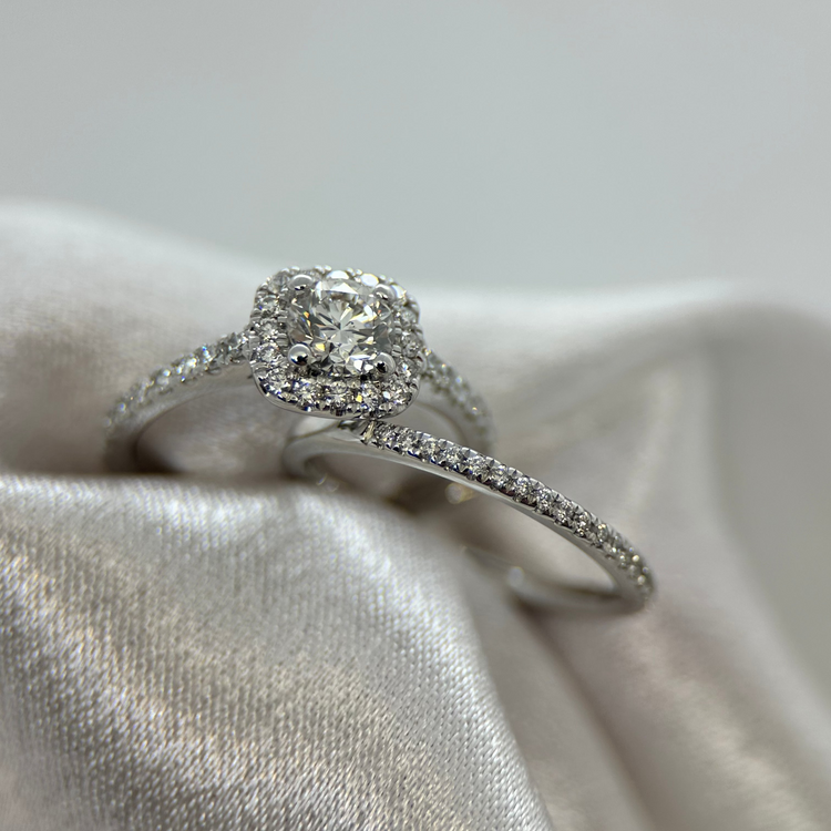 18K Diamantring & Alliansring från Hallbergs Guld - Ringstorlek 53