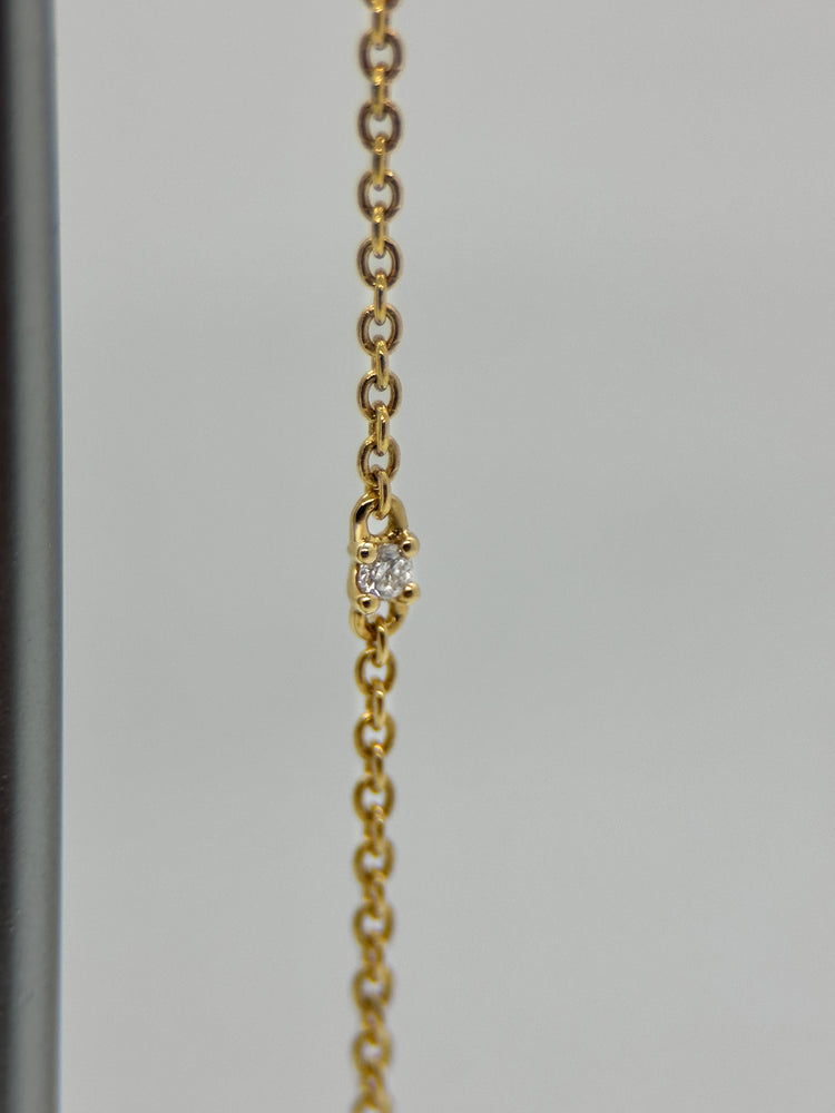 18K Akoya pärlörhängen med diamanter