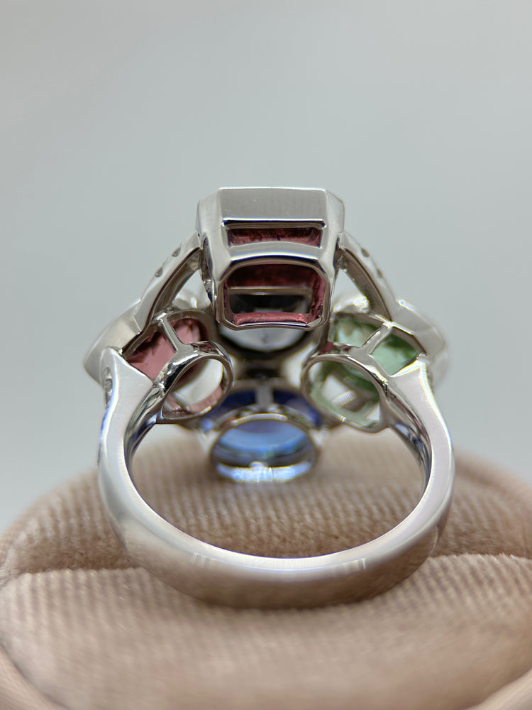 Klusterring i 18K Vitguld med Turmalin, Tanzanit & Diamanter