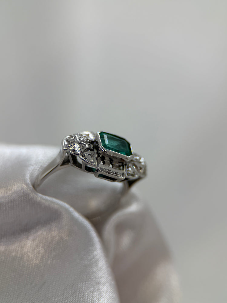 18K Smaragdring 1.50 ct – Storlek 54