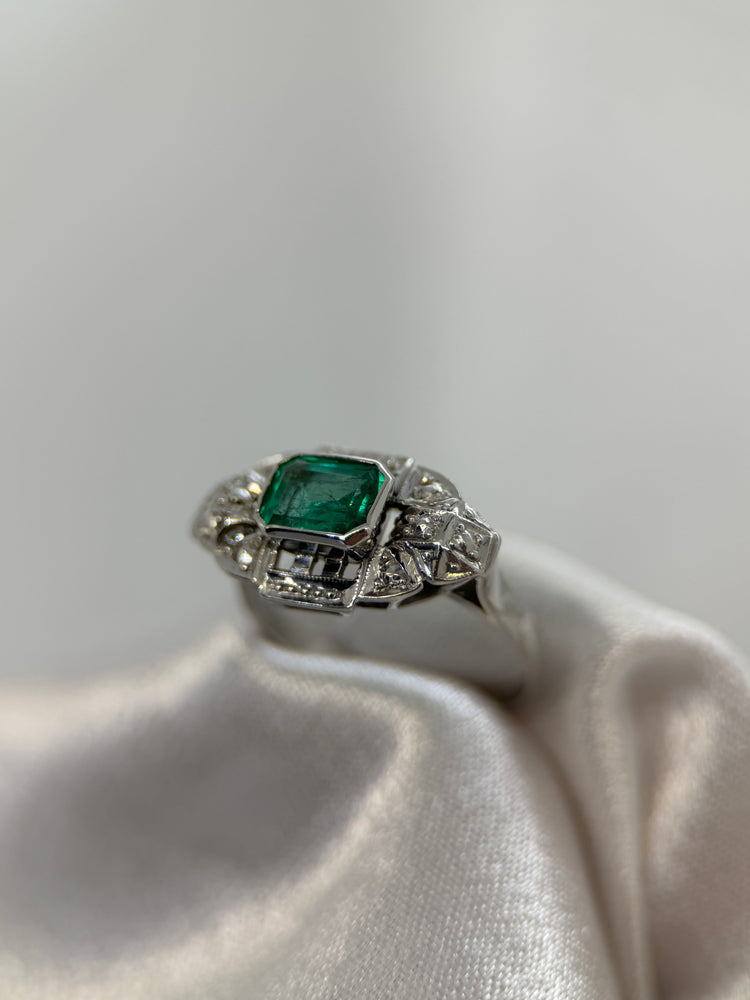 18K Smaragdring 1.50 ct – Storlek 54