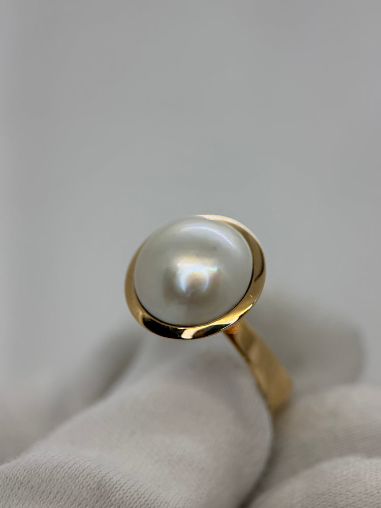 18K Cultured Mabé Pearl Ring – Size 56