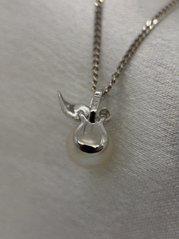 18K Odlad pärla och diamant hänge – vitguld, 1.2 cm